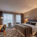 Springs Hotel 4*
