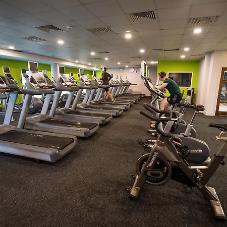 أثلون سبرينغز فندق 4*