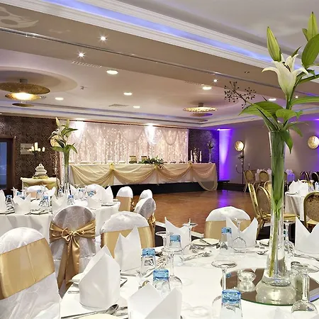 Springs 4* Athlone