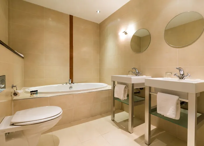 Springs 4* Athlone